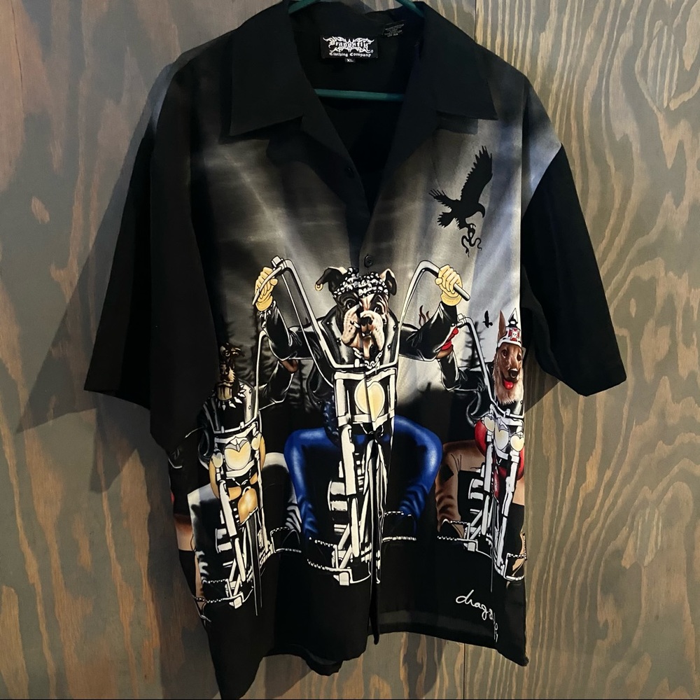 Dragonfly dogs on motorcycles men’s shirt size XL